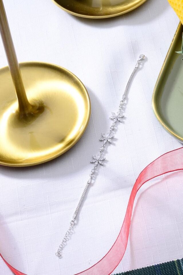 925 Ayar Gümüş Üçlü Lotus Çiçek Bileklik