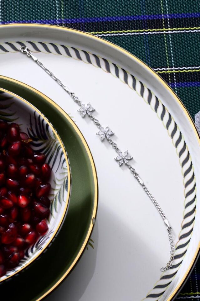 925 Ayar Gümüş Üçlü Lotus Çiçek Bileklik