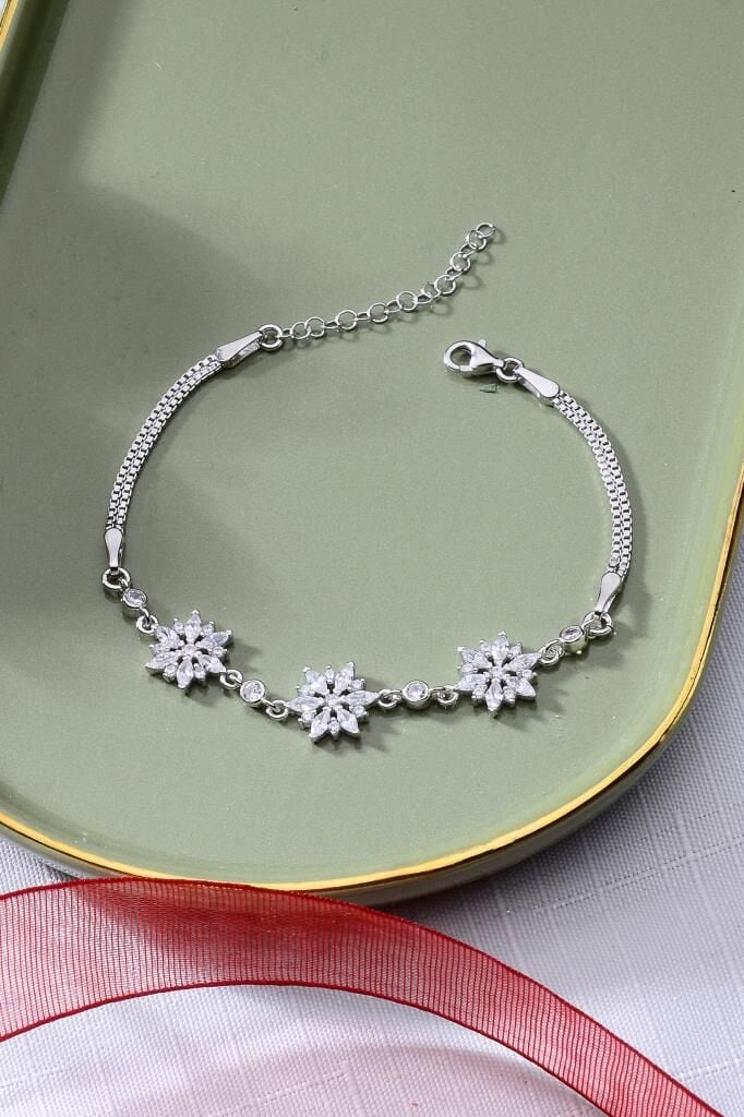 925 Ayar Gümüş Üçlü Çiçek Desenli Bileklik