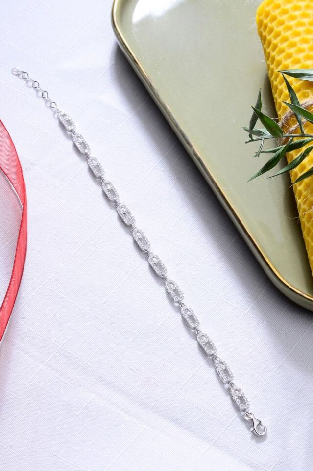 925 Ayar Gümüş Zincir Desenli Taşlı Gümüş Bileklik