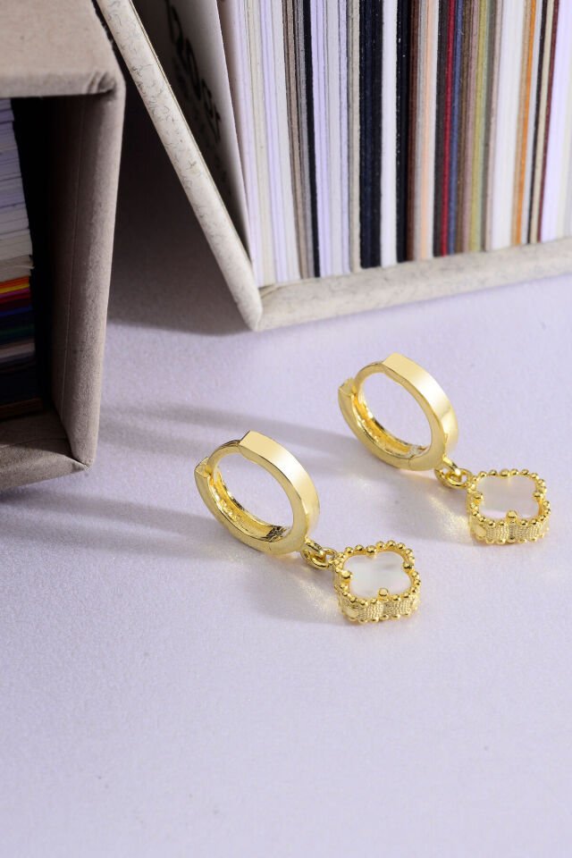 925 Ayar Gümüş 8 mm Sallantılı Yonca Halka Küpe