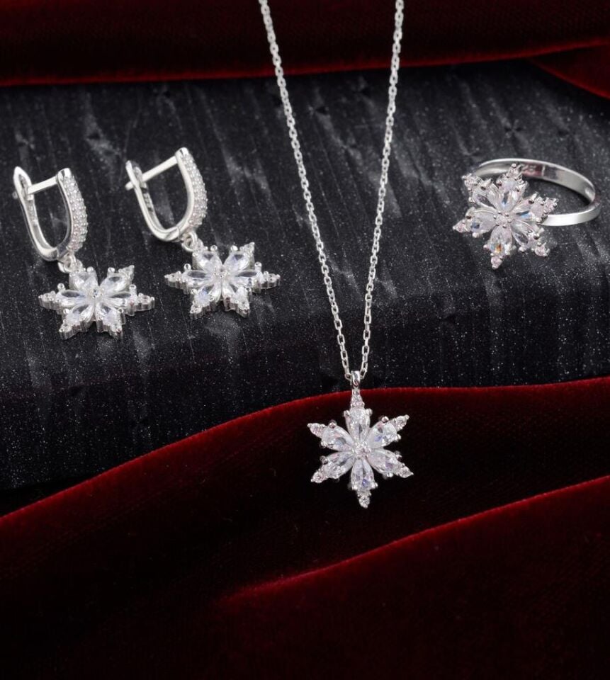 925 AYAR GÜMÜŞ ZİRKON TAŞ DETAYLI LOTUS SET