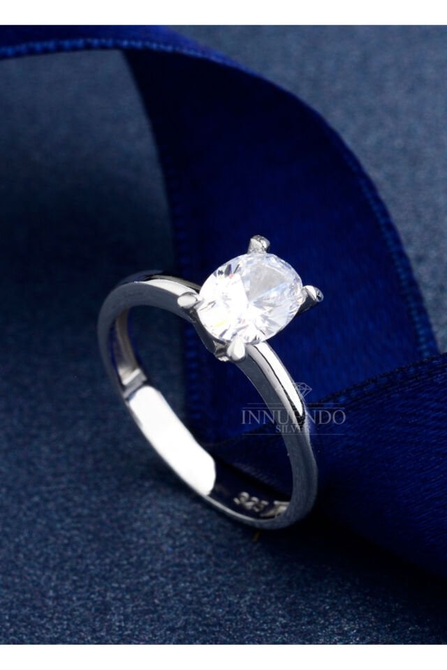 925 Ayar Gümüş 3 Karat Oval Tektaş Yüzük