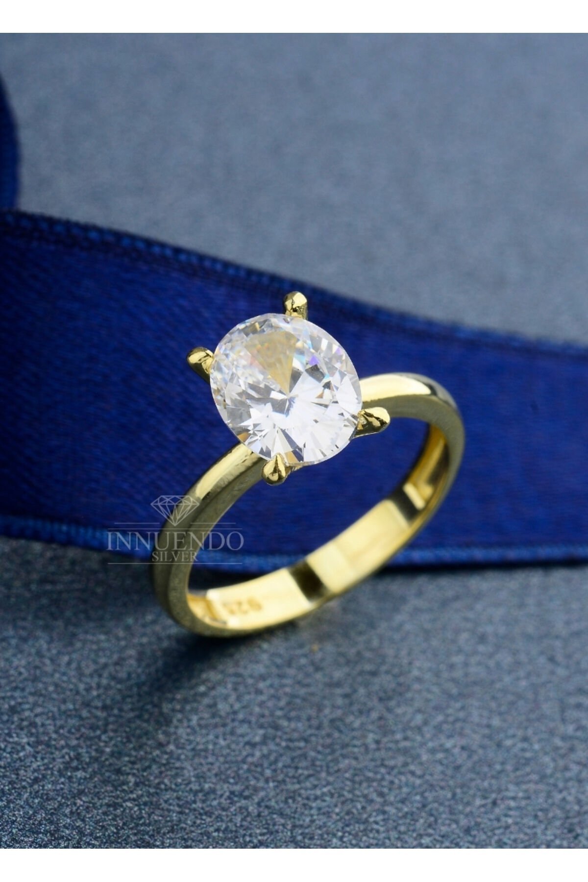 Altın Kaplama 10x8 mm 4 Karat Oval Tektaş 925 Ayar Gümüş