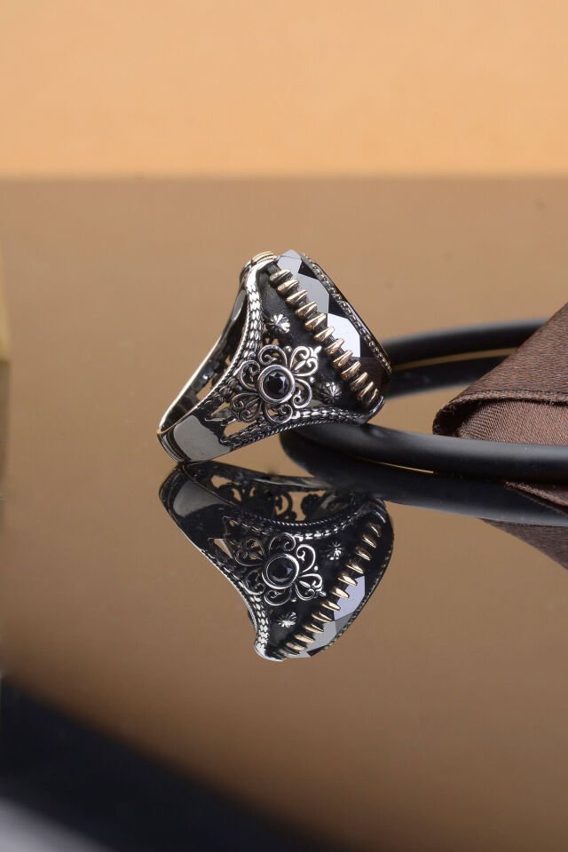 SİYAH TAŞLI OVAL ZİRKON 925 AYAR GÜMÜŞ ERKEK YÜZÜK