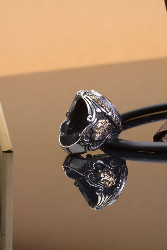 MİSTİK TOPAZ SELÇUKLU KARTALI 925 AYAR GÜMÜŞ ERKEK YÜZÜK