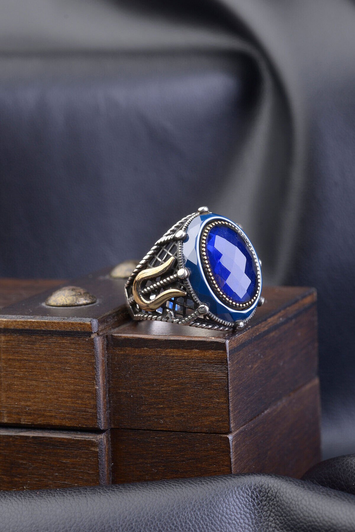 LACİVERT DESENLİ 925 AYAR GÜMÜŞ ZİRKON TAŞLI GÜMÜŞ ERKEK YÜZÜK