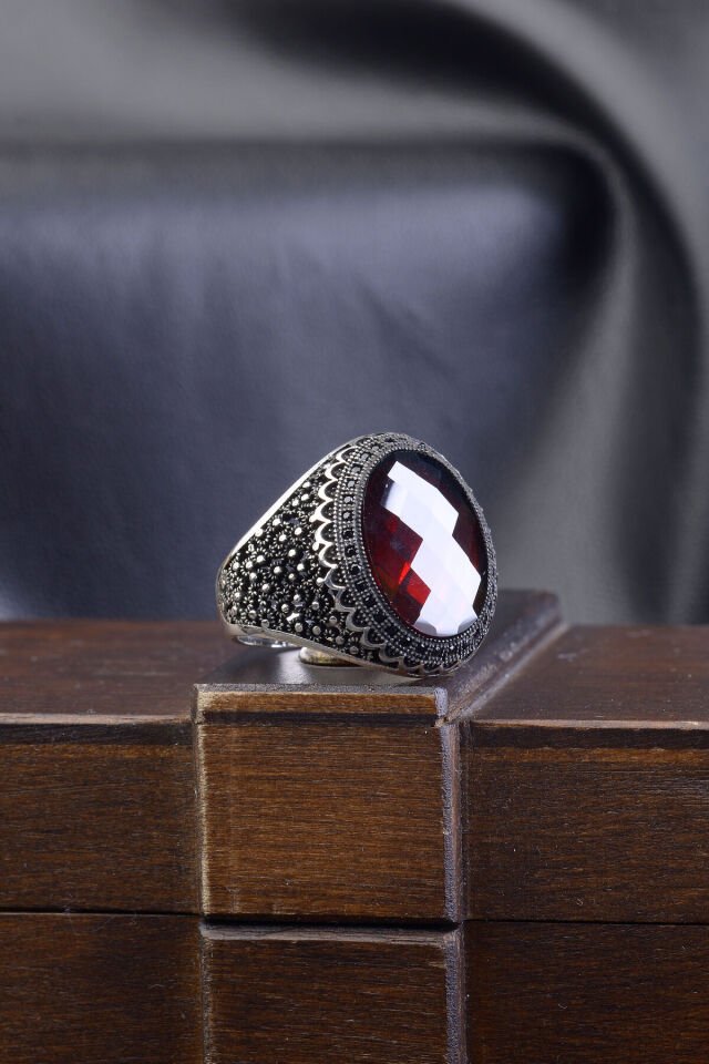 KIRMIZI ZİRKON TAŞLI OVAL 925 AYAR GÜMÜŞ ERKEK YÜZÜK