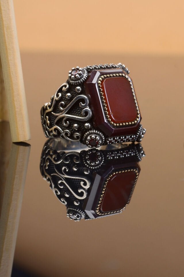 AKİK TAŞLI KARE MODEL 925 AYAR GÜMÜŞ ERKEK YÜZÜK