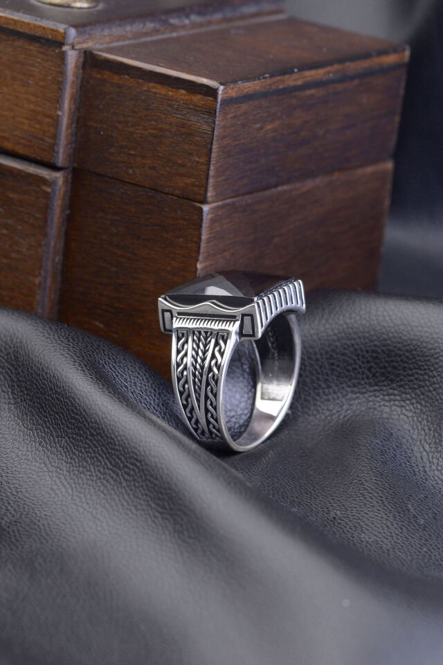 SİYAH ZİRKON TAŞLI ZİNCİR MODEL 925 AYAR GÜMÜŞ ERKEK YÜZÜK