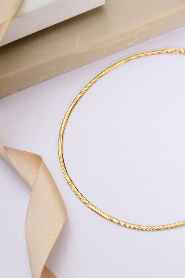 925 Ayar Gümüş Üzeri Altın Kaplama 6mm Üçgen İtalyan Kalın Balıksırtı Kolye