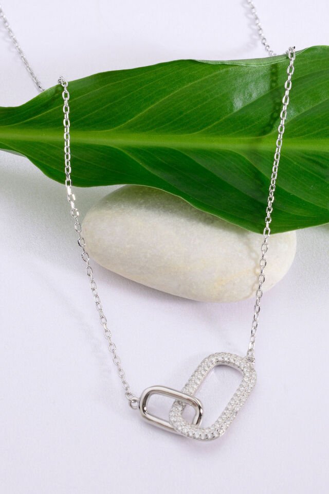 925 Ayar Gümüş İç İçe Geçmiş Oval Halkalar Zincir Kolye