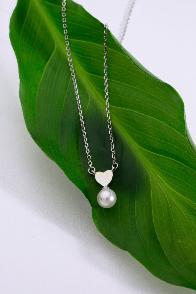 925 Ayar Gümüş Kalp Figürlü İncili İnce Zincirli Kolye