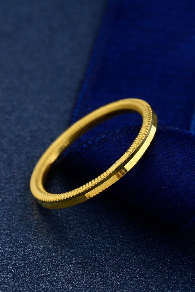 22 Ayar Altın Kaplama 925 Ayar Gümüş Oluklu Düz Ajda Yüzük