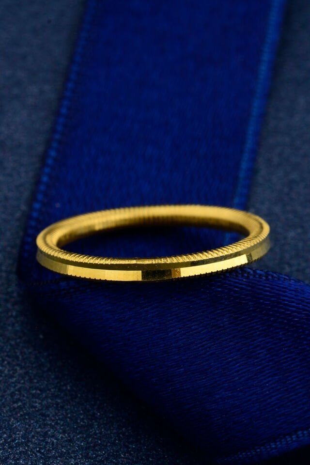 22 Ayar Altın Kaplama 925 Ayar Gümüş Oluklu Düz Ajda Yüzük