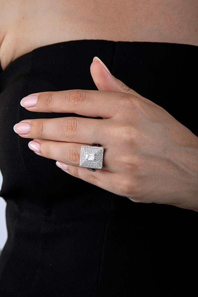 925 Ayar Gümüş Kare Kesim Taş Kaplama Baget Yüzük