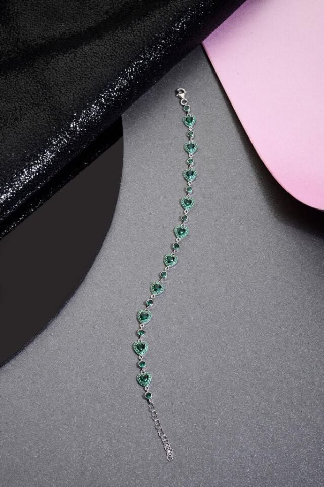 925 Ayar Gümüş Yeşil Kalp Taşlı Bileklik