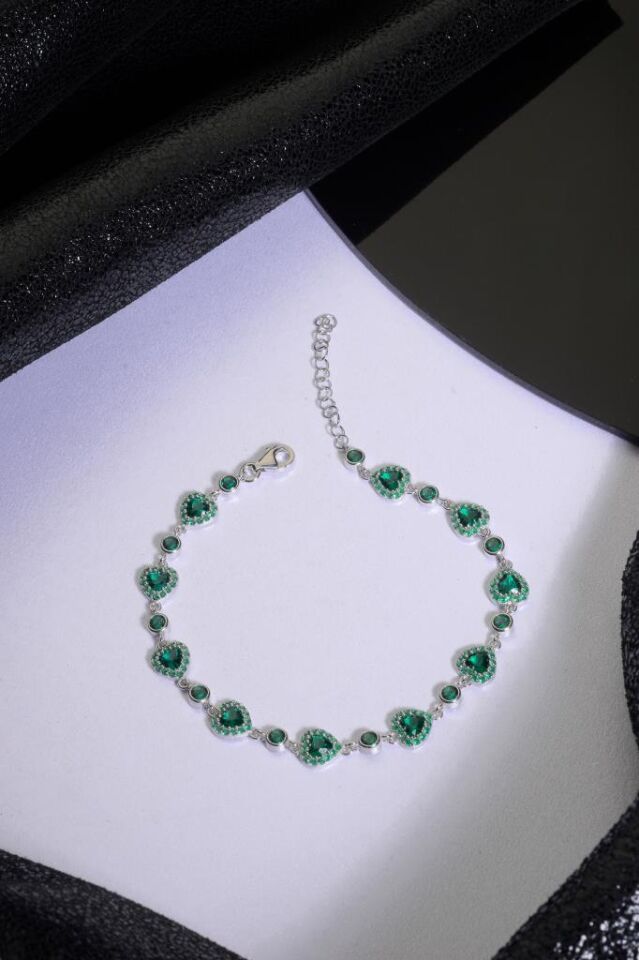 925 Ayar Gümüş Yeşil Kalp Taşlı Bileklik