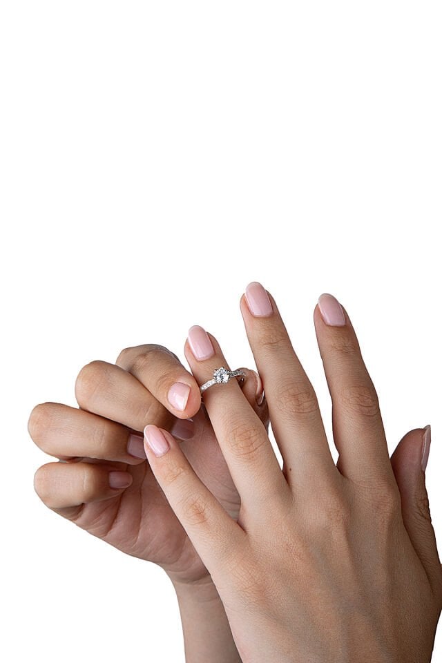 925 Ayar Gümüş İnce Bantlı 5mm Altıgen Kesim Tektaş Yüzük