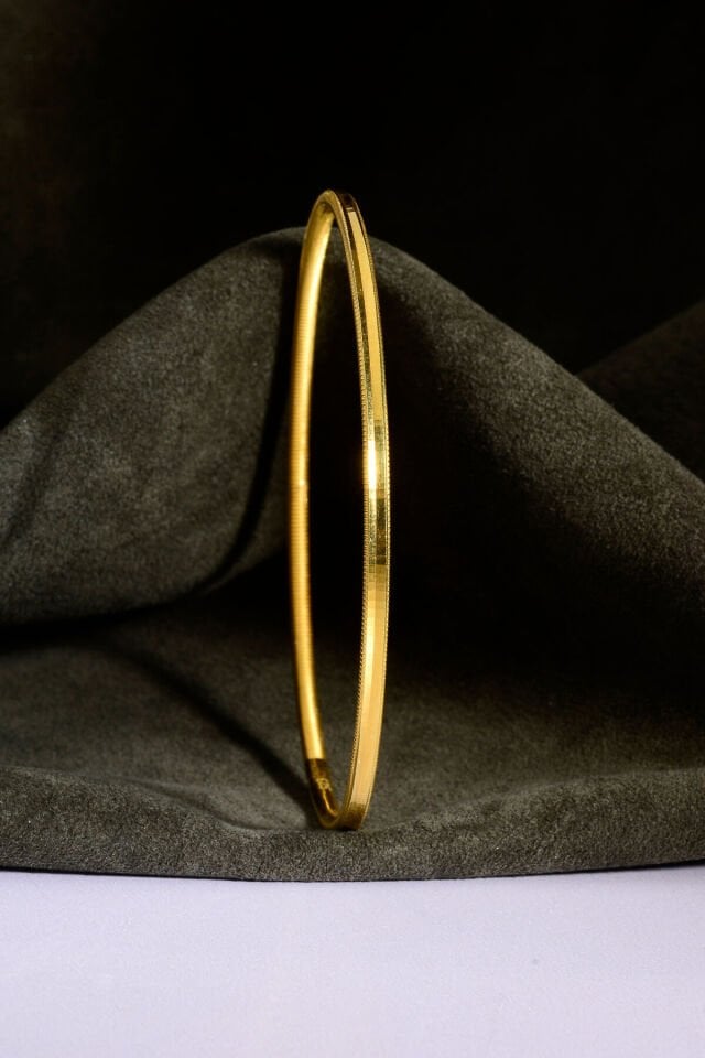 925 Ayar Gümüş Üzeri 22 Ayar Altın Kaplama 10 Gr Düz Ajda Model Oluklu Ajda Kadın Bilezik