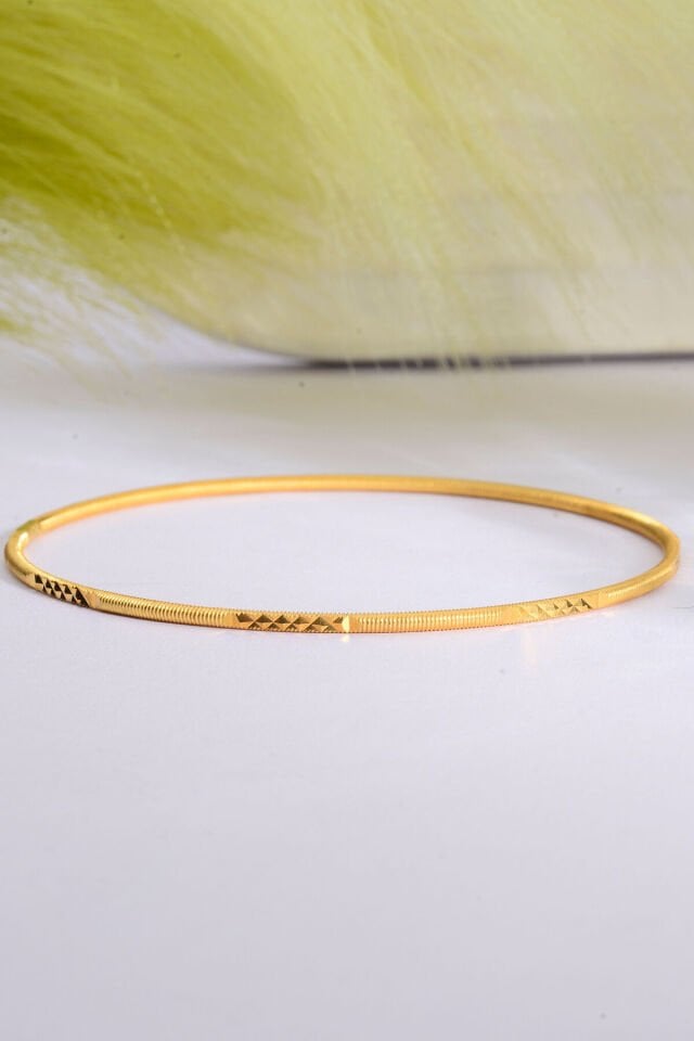 925 Ayar Gümüş üzeri 22 Ayar Altın Kaplama Kalemli Ajda Bilezik