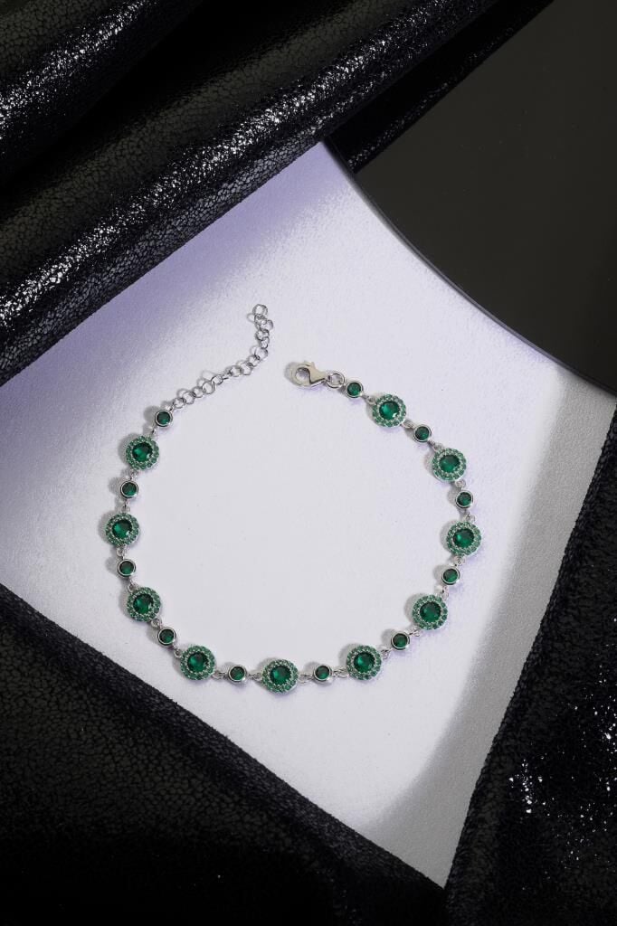 925 Ayar Gümüş Yuvarlak Sıralı Yeşil Taşlı Bileklik