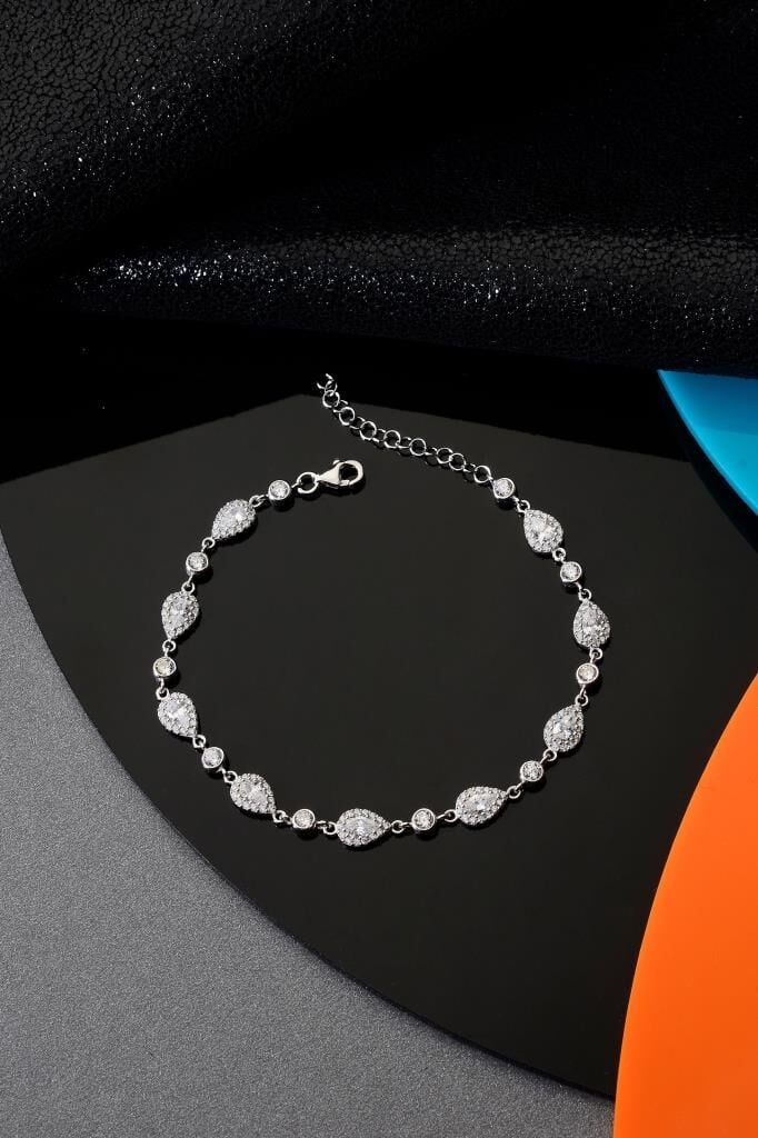 925 Ayar Gümüş Beyaz Damla Sıralı Taşlı Bileklik