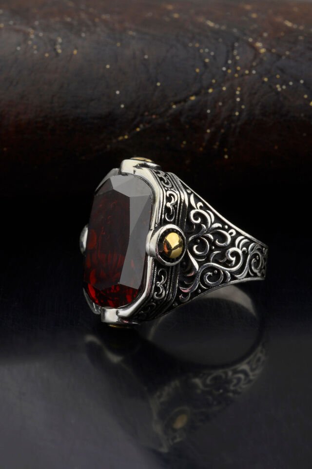 925 AYAR GÜMÜŞ KARE 4 NOKTALI ZİRKON ERKEK YÜZÜK