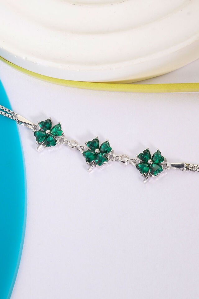 925 AYAR GÜMÜŞ 3 YEŞİL YONCA ZİRKON BİLEKLİK