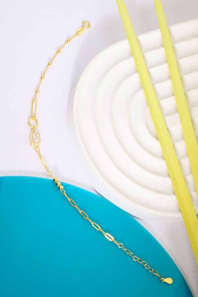 925 AYAR GÜMÜŞ ÜZERİ ALTIN KAPLAMA BAGET BİLEKLİK