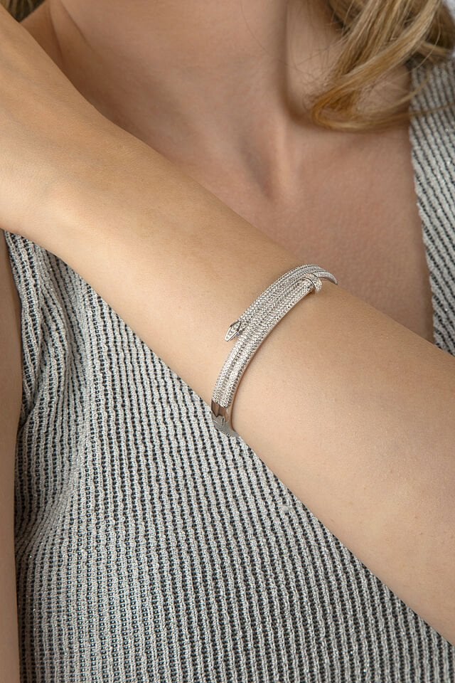 925 Ayar Gümüş İki Tur Dönen Çivi Motifli Taşlı Kelepçe Bilezik