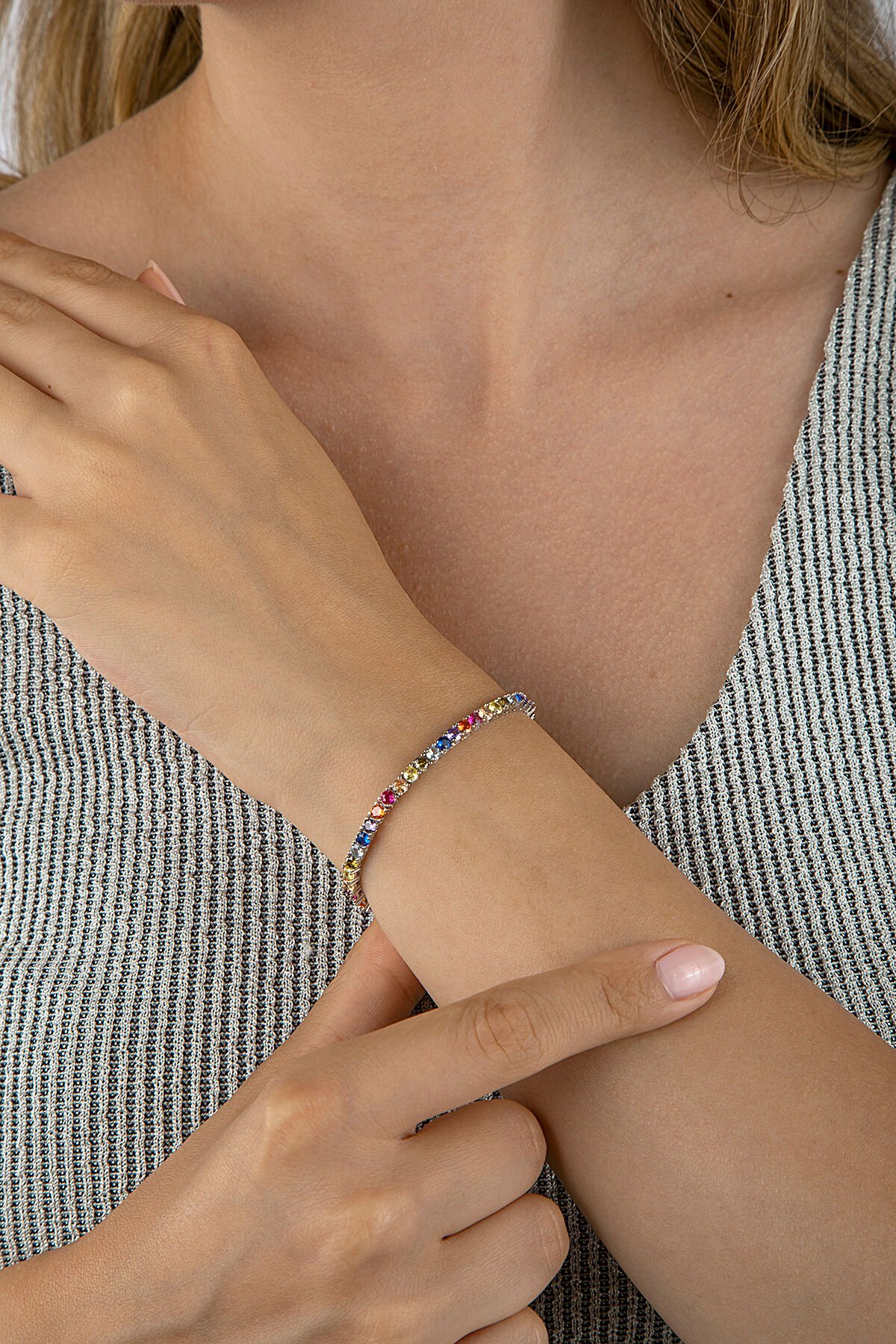 925 Ayar Gümüş 3mm Renkli Taşlı Su Yolu Bileklik