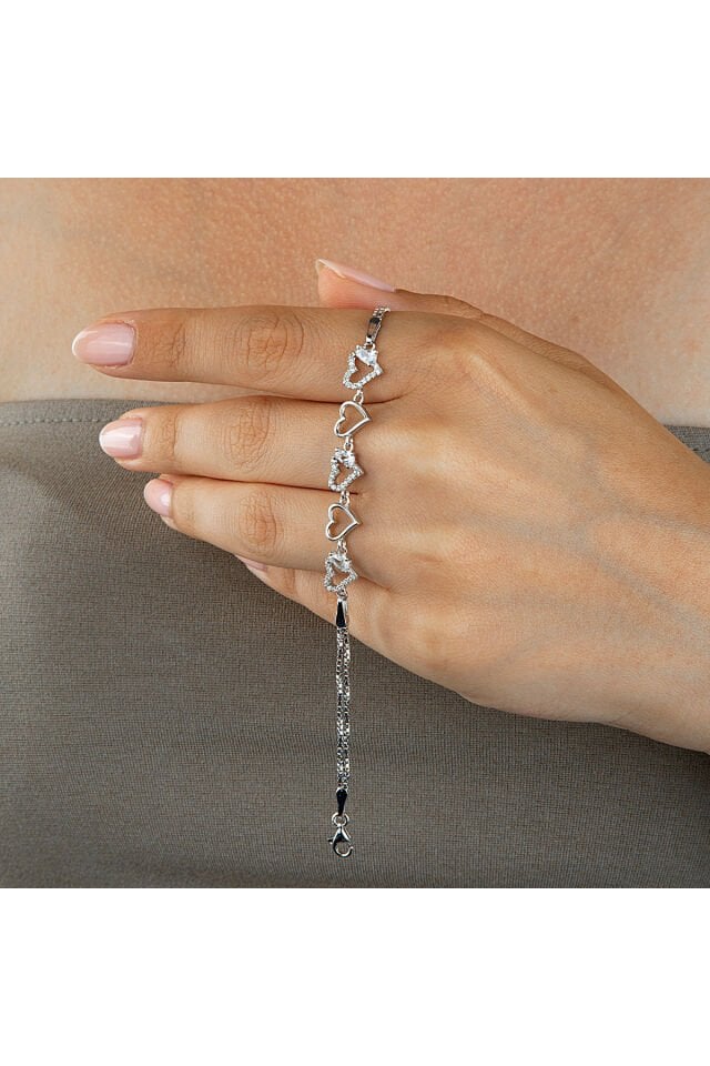 925 Ayar Gümüş Beşli Kalp Motifli Taşlı Kutu Zincirli Bileklik