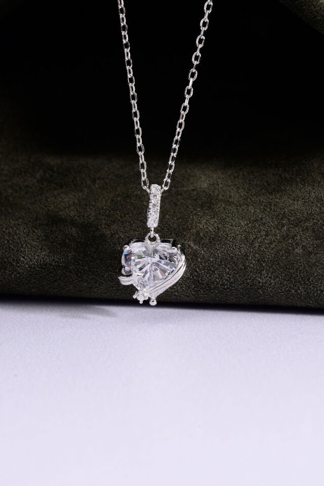 Altın Kaplama 925 Ayar Gümüş Kalp Kesim Taşlı Yıldız Detaylı Kolye