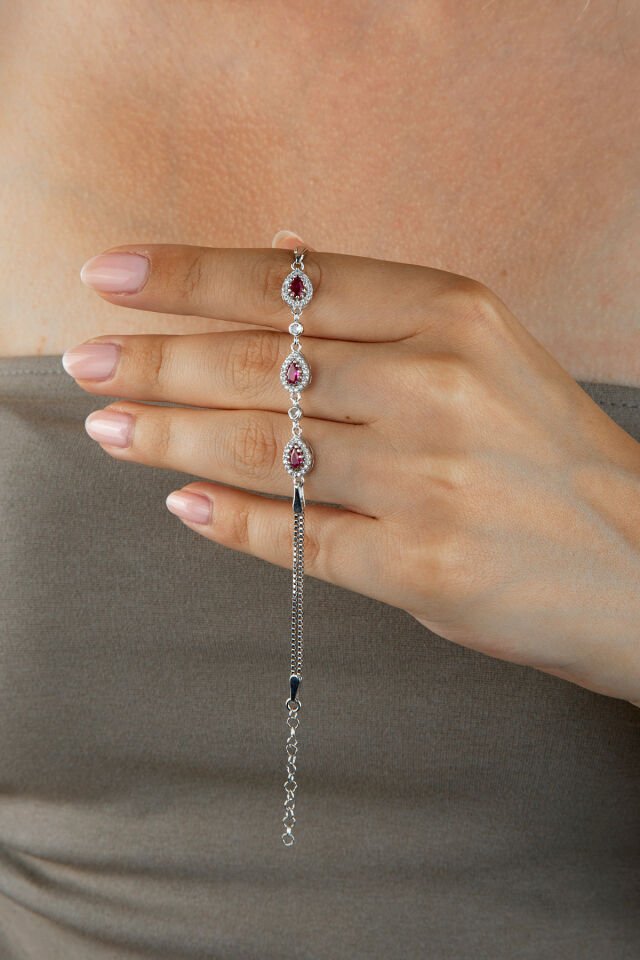 925 Ayar Gümüş Üçlü Taş Çerçeveli Damla Kesim Taşlı Bileklik