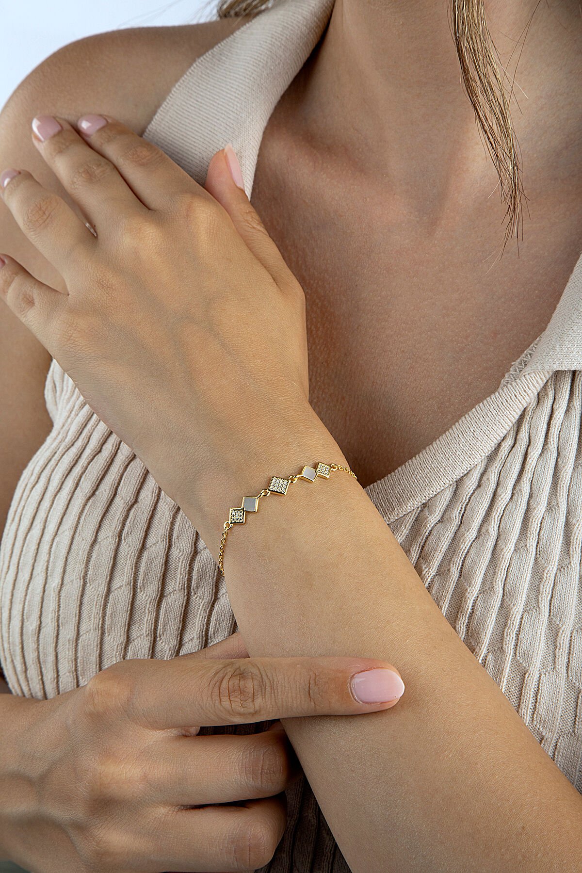 Altın Kaplama 925 Ayar Gümüş Baklava Motifli Sedefli Bileklik