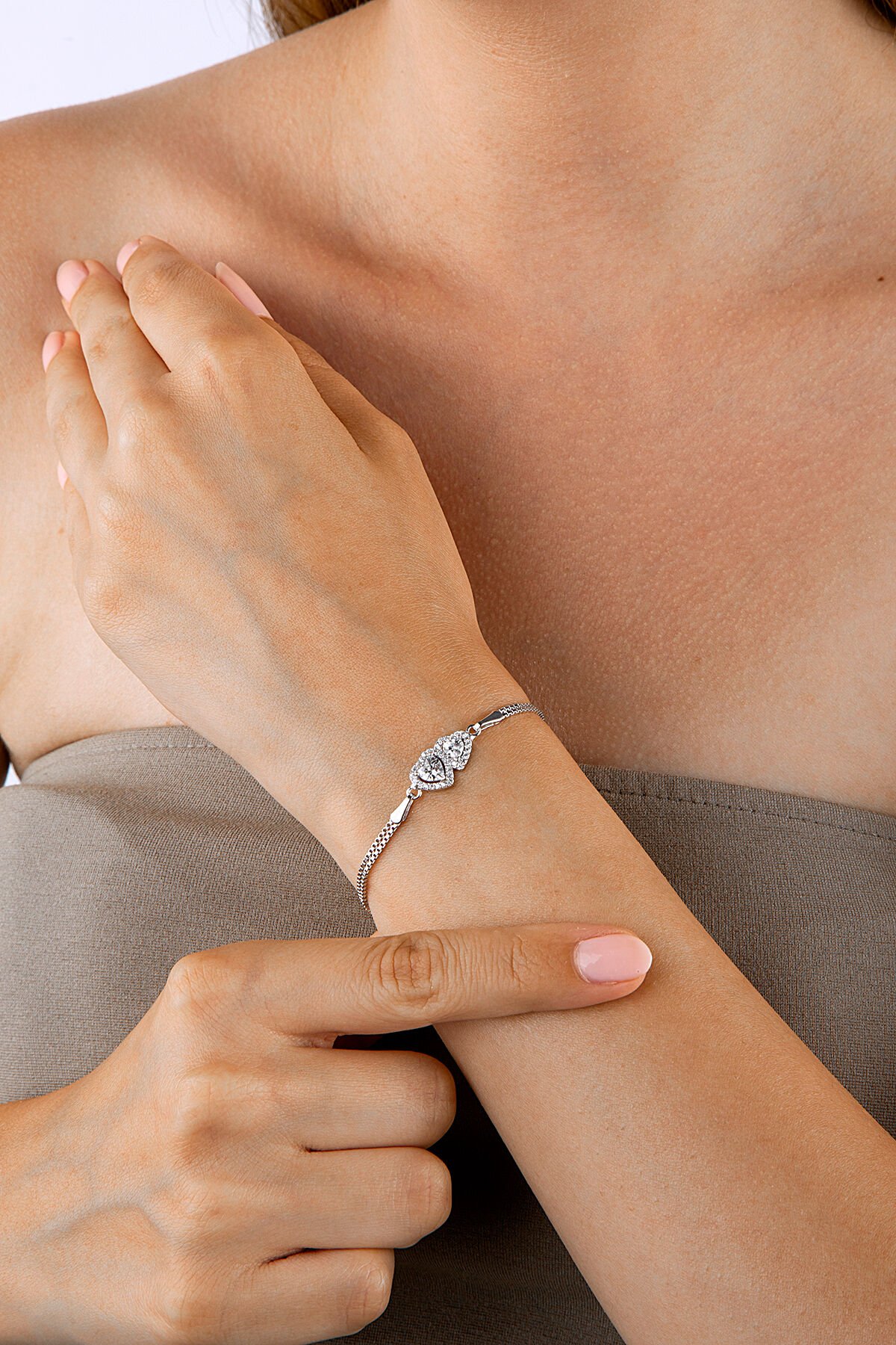 925 Ayar Gümüş Çift Kalp Taşlı Bileklik