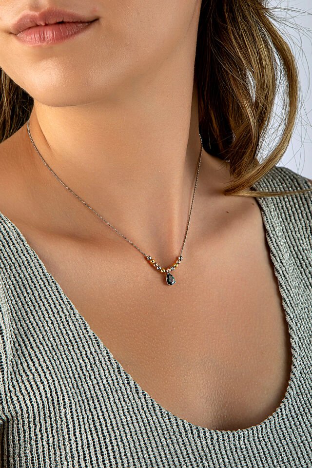 925 Ayar Gümüş Tek Damla Zultanit Taşlı Renkli Dorika Detaylı Top Zincirli Kolye