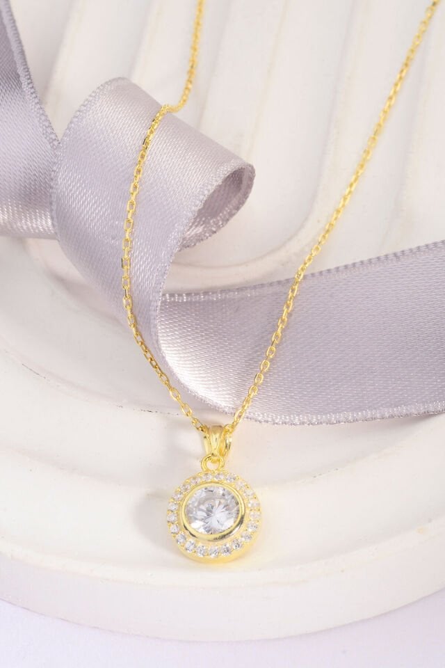 Altın Kaplama 925 Ayar Gümüş Çember Taş Çerçeveli 6mm Taşlı Kolye