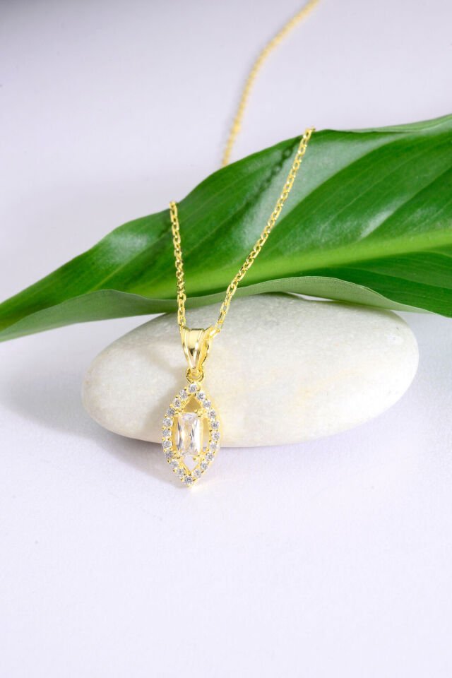 Altın Kaplama 925 Ayar Gümüş Marquise Taş Çerçeveli Baget Taşlı Minimal Kolye