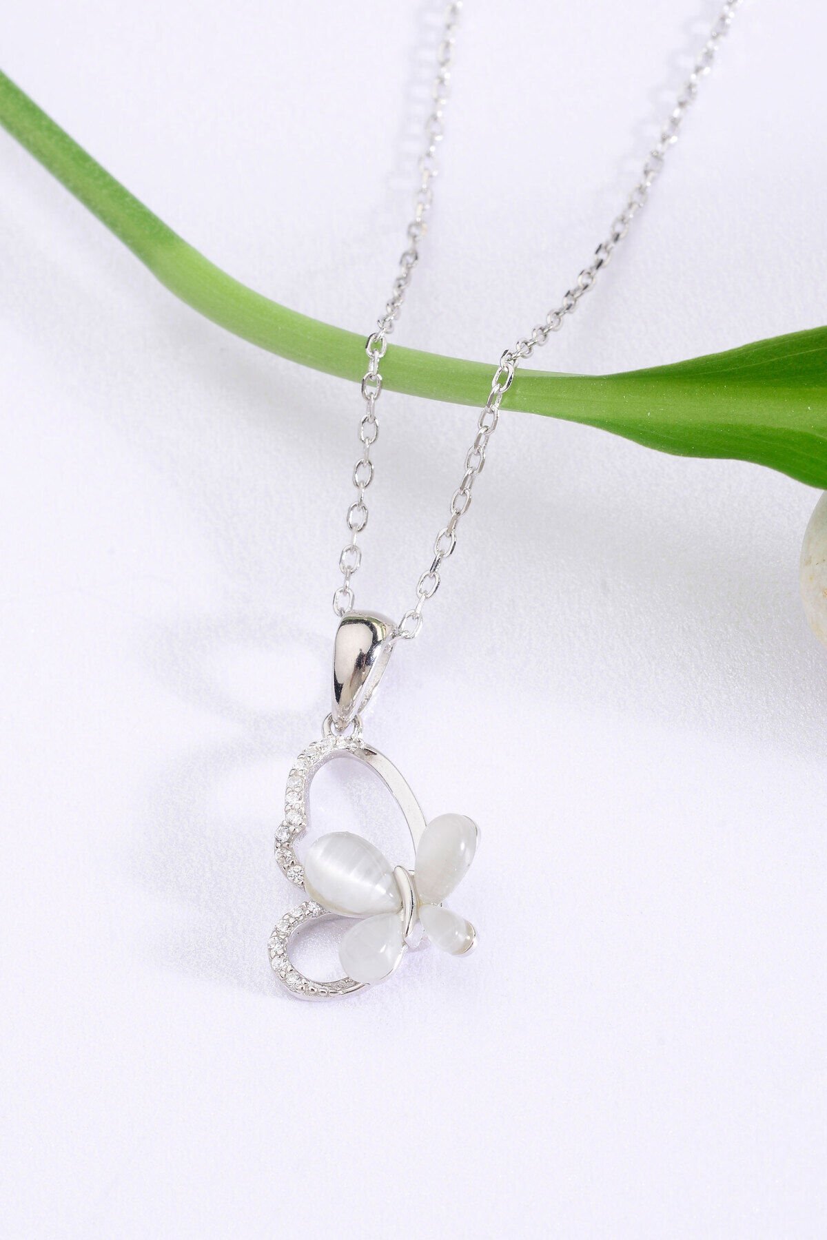 Altın Kaplama 925 Ayar Gümüş Anti Stres Dönen Kelebek Detaylı Kolye