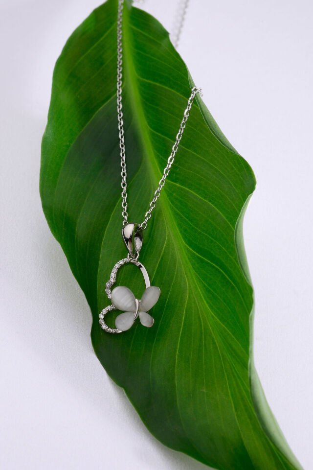 Altın Kaplama 925 Ayar Gümüş Anti Stres Dönen Kelebek Detaylı Kolye