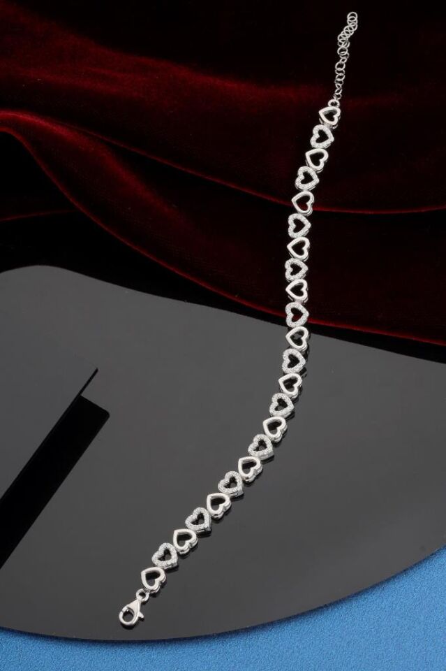 925 Ayar Gümüş Sıralı Kalpli Bileklik