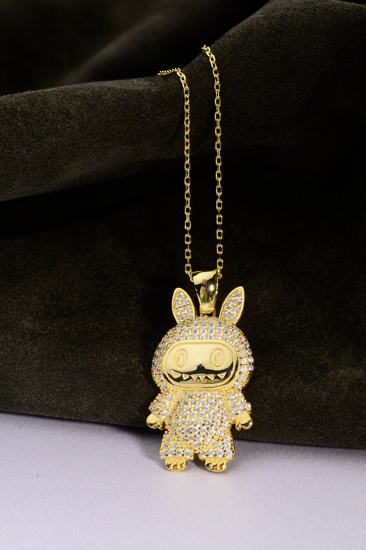 925 Ayar Gümüş üzeri Altın Kaplama Taşlı Labubu Kolye