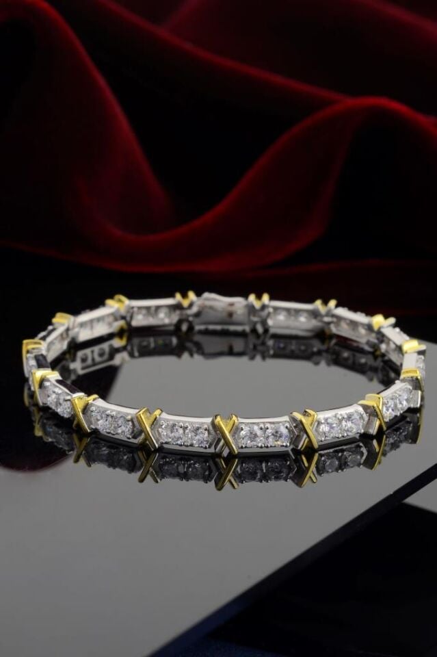 925 Ayar Gümüş Xoxo Kelepçe Bilezik