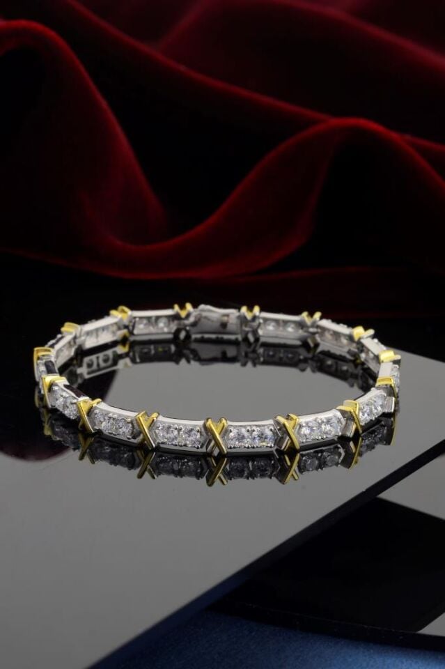 925 Ayar Gümüş Xoxo Kelepçe Bilezik