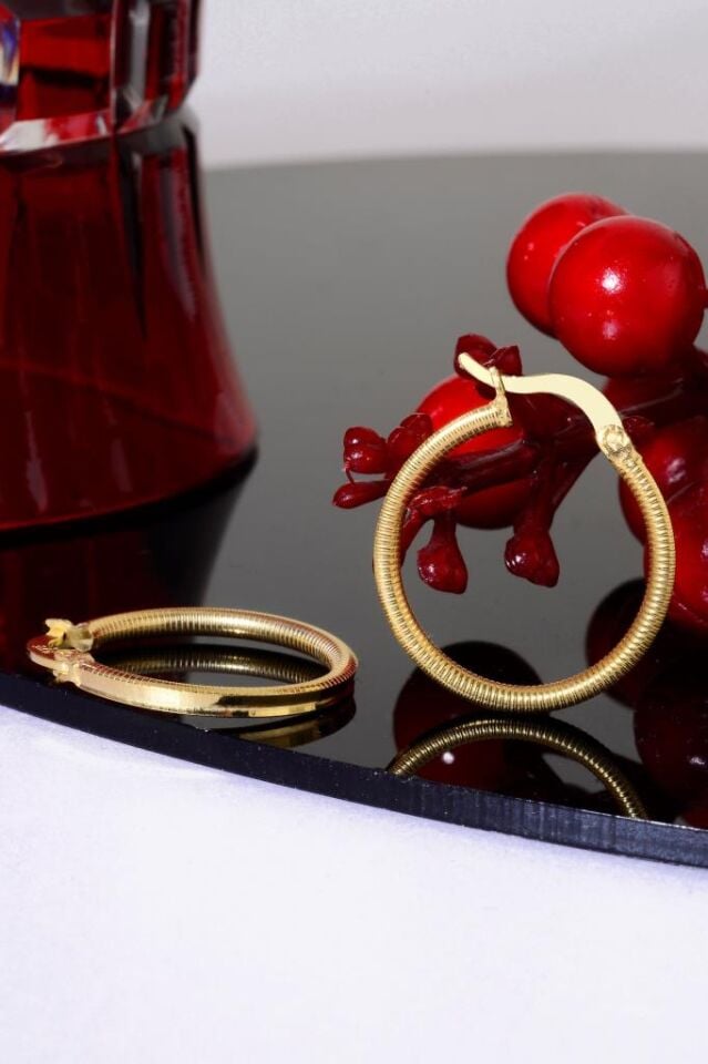 925 Ayar Gümüş 22 Ayar Altın Kaplama Ajda Küpe 2 cm