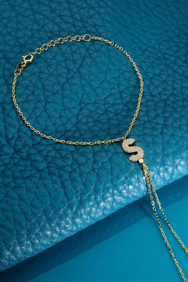 925 AYAR GÜMÜŞ ÜZERİ ALTIN KAPLAMA Ş HARFLİ ŞAHMERAN