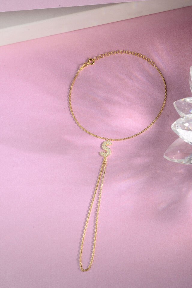 925 AYAR GÜMÜŞ ÜZERİ ALTIN KAPLAMA Ş HARFLİ ŞAHMERAN