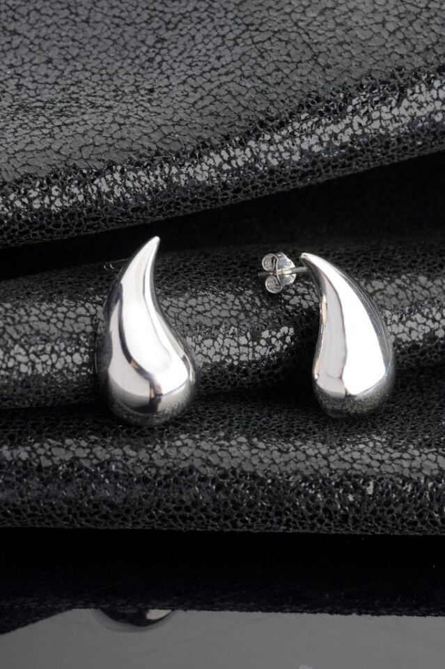 925 Ayar Gümüş Büyük Damla Küpe